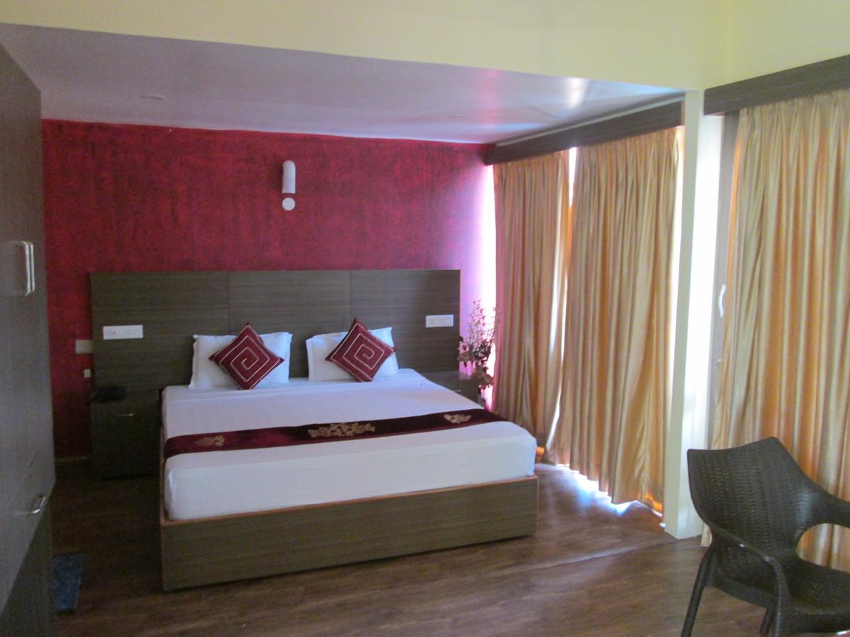 The Ashok Beach Resort Pondicherry Exterior foto